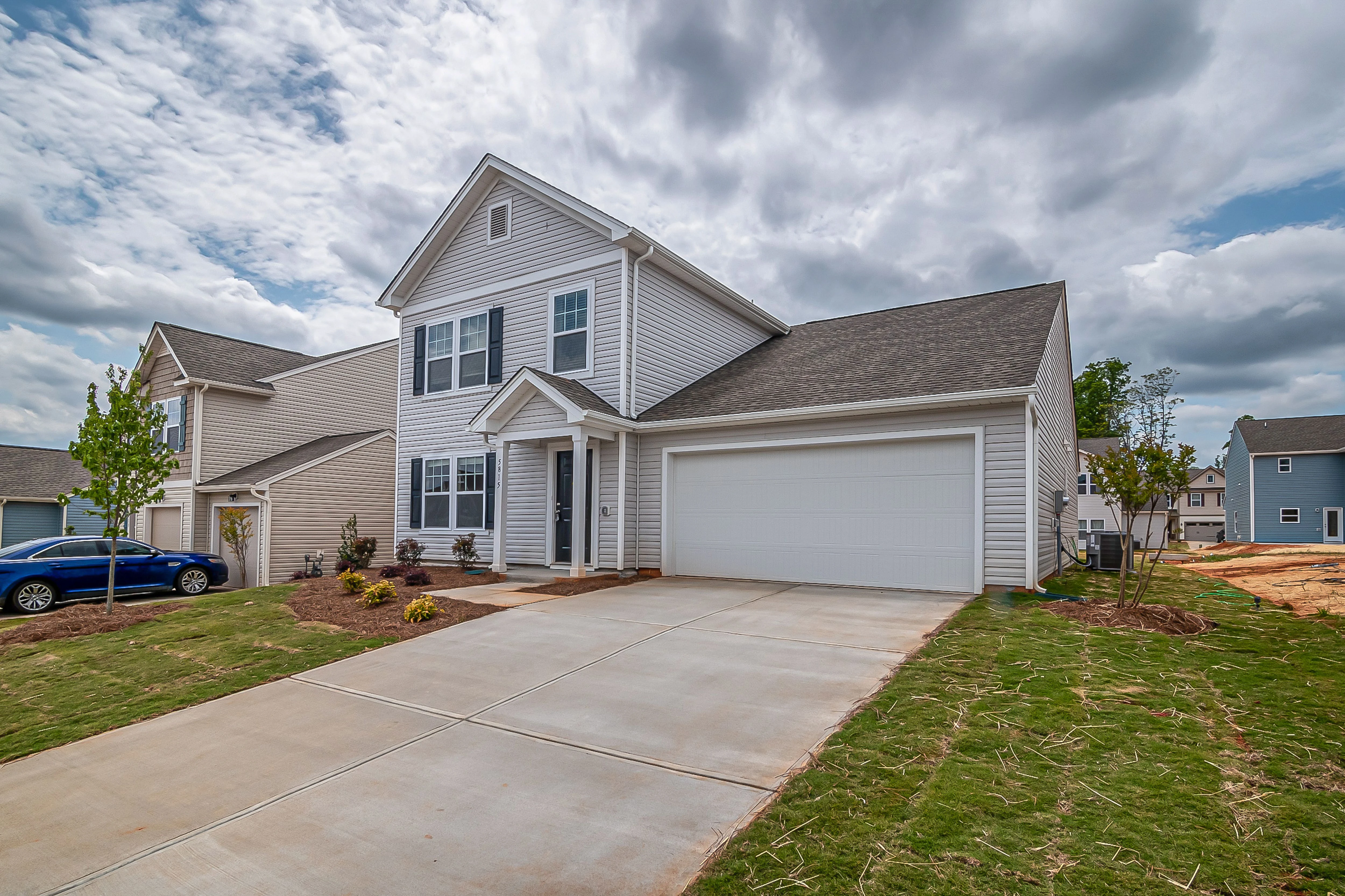 Residential garage door in Bradenton